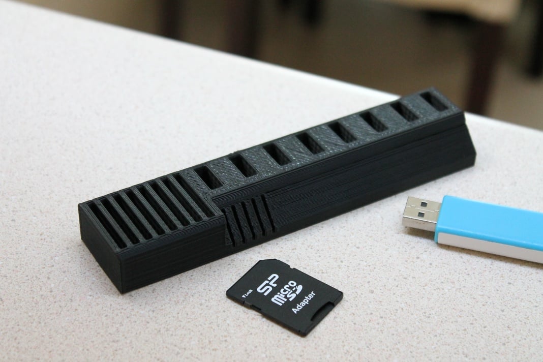 Organisateur de clés USB, SD et Micro-SD